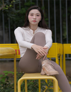 正在播放麻豆保洁员深度清理