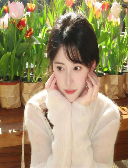 俄罗斯女人开放图片_ISLAND韩剧在线观看_新东方女老师戚颖